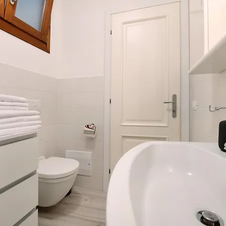 Rondini Apartment