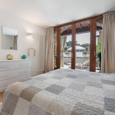 Apartment Rondini *